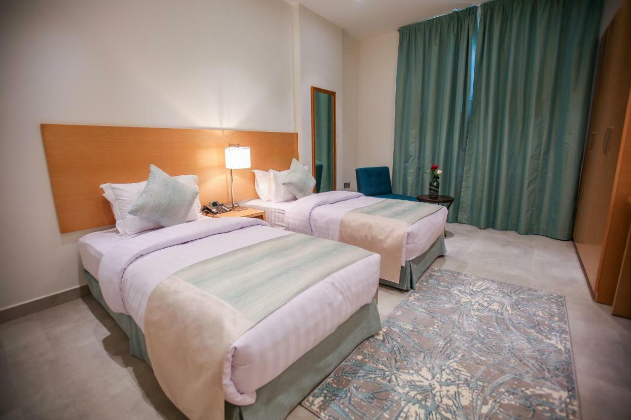 Tanuma Aram Hospitality - *